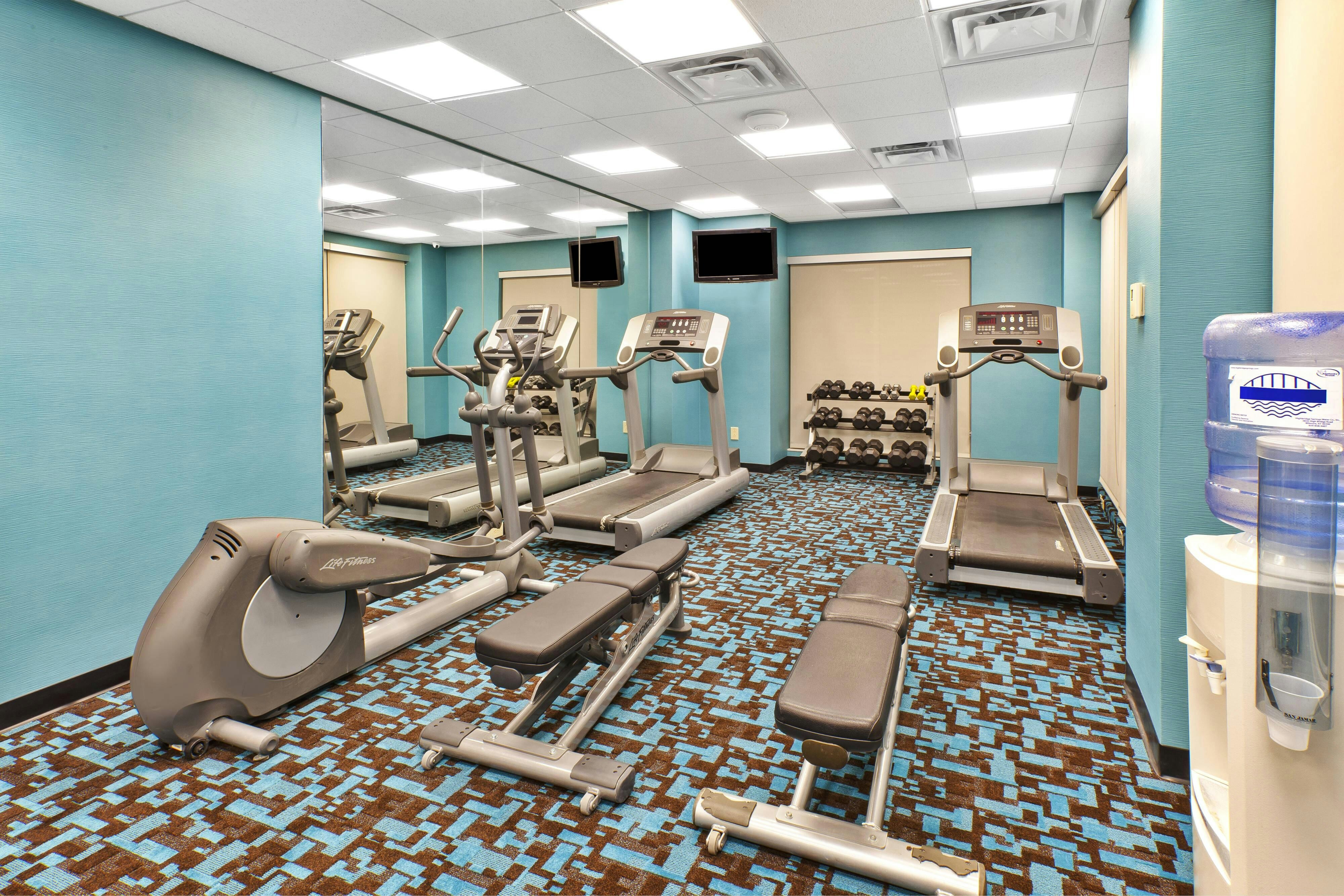 Fairfield Inn Suites By Marriott Lexington North 4/11