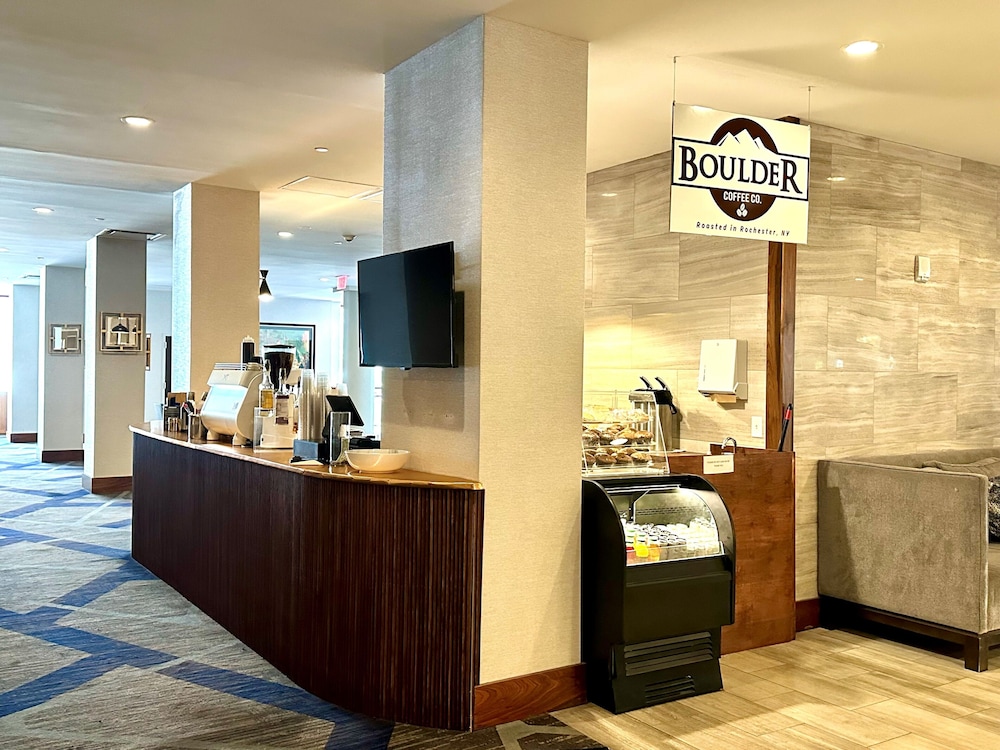 Hyatt Regency Rochester 11/69