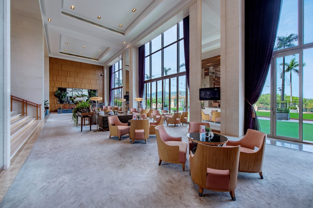 Mission Hills Resort Dongguan 30/50