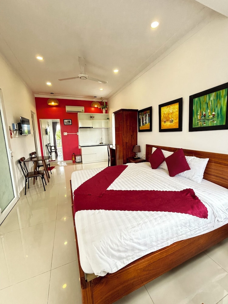 Red House Homestay 25/70