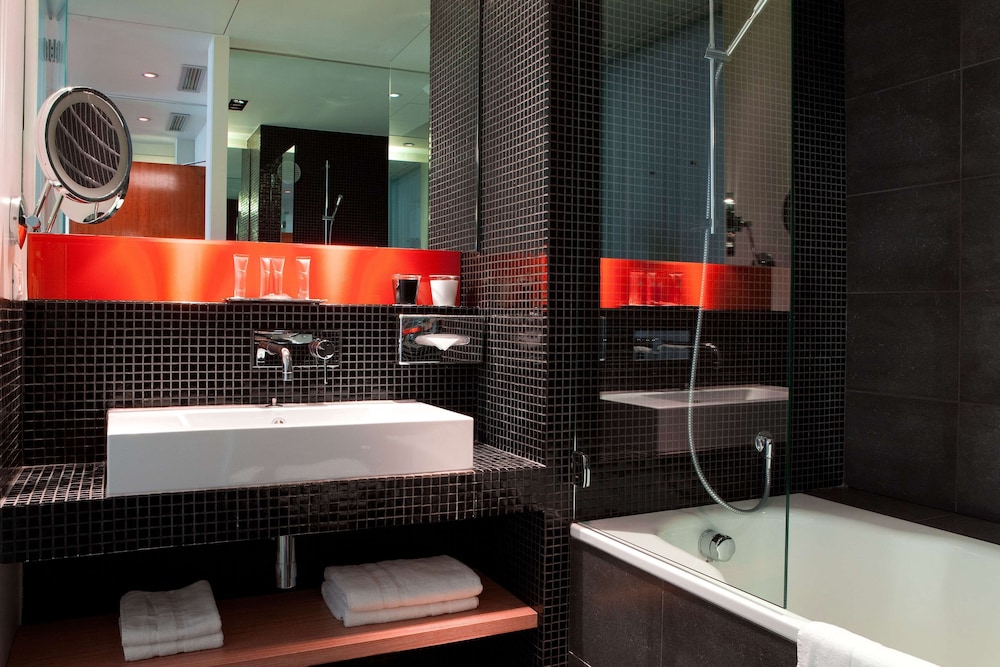 Golden Tulip Opera de Noailles 34/72