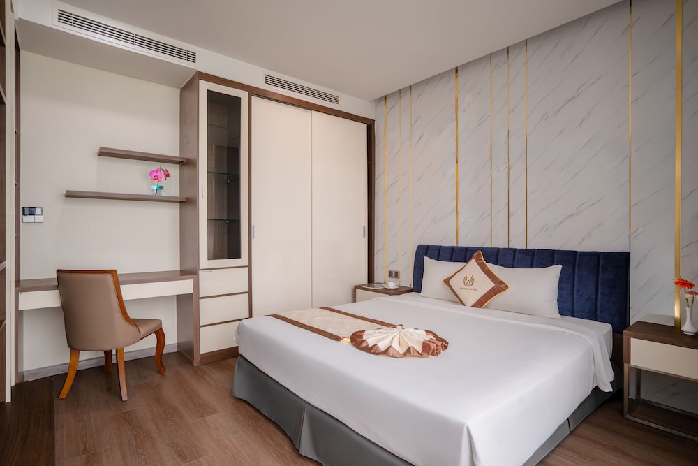 1 BEDROOM, PREMIER, OCEAN VIEW