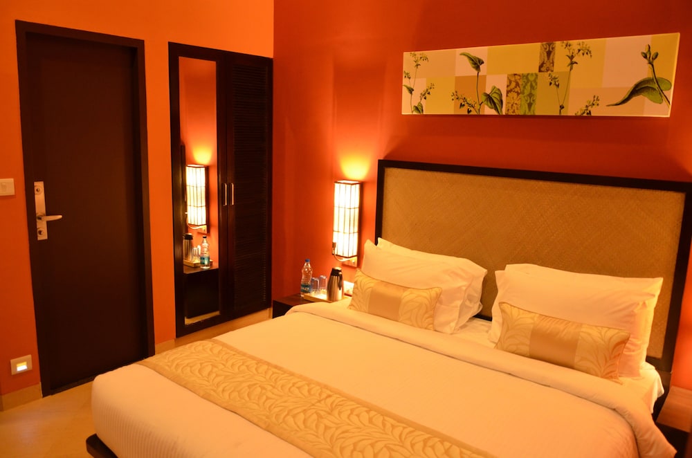Club Mahindra Virajpet 13/74