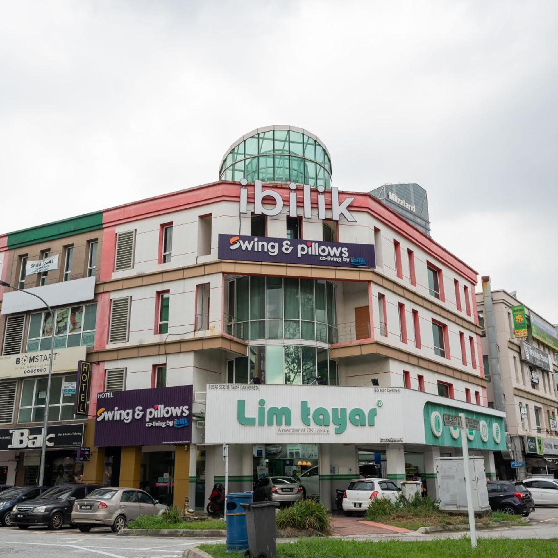 Swing & Pillows at Kota Damansara in PETALING JAYA