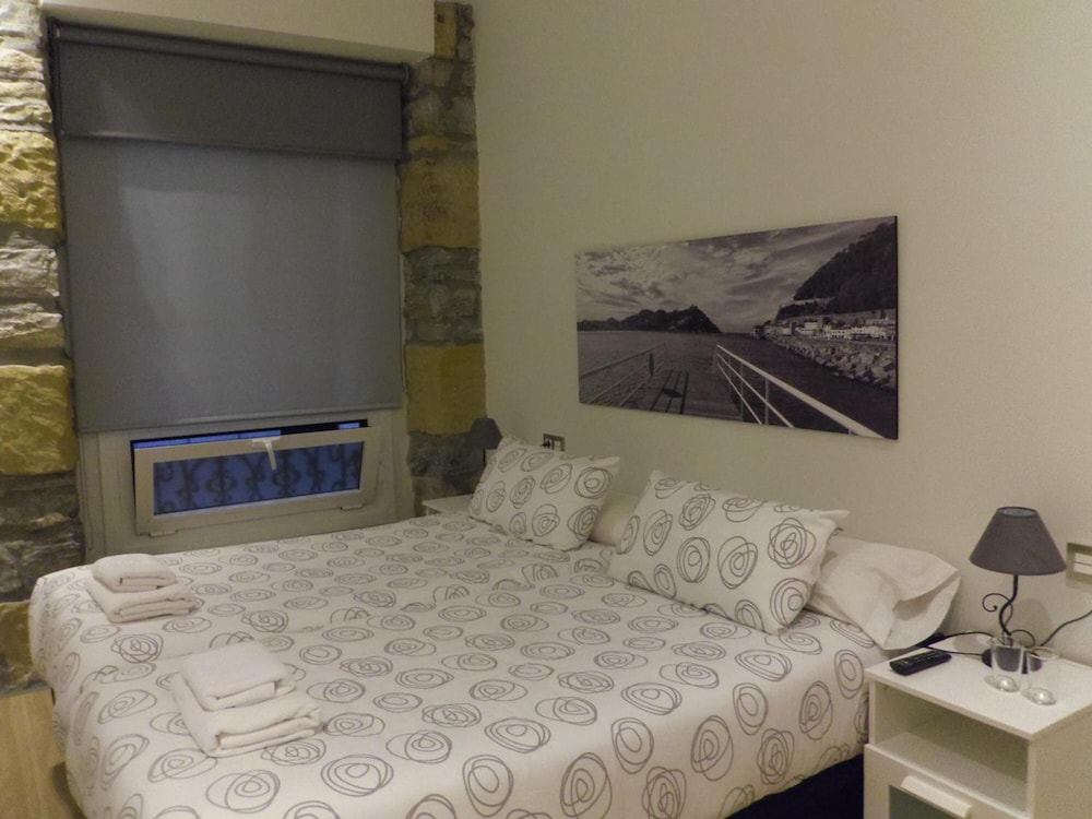 Talaia Hostel 7/32