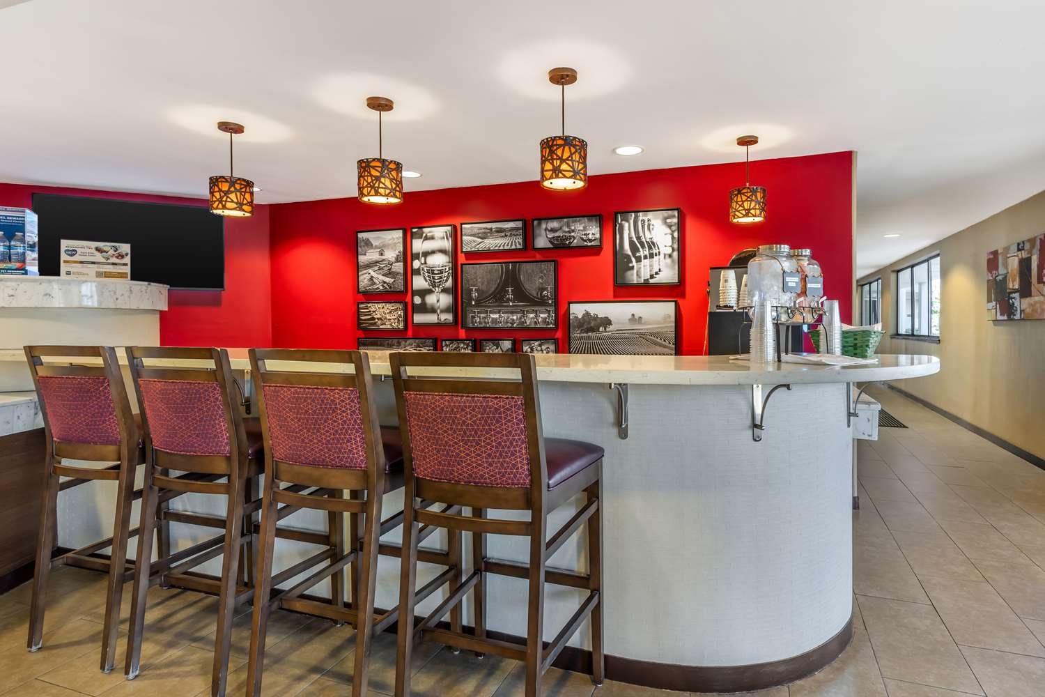 Best Western Plus Wine Country Inn & Suites 12/22