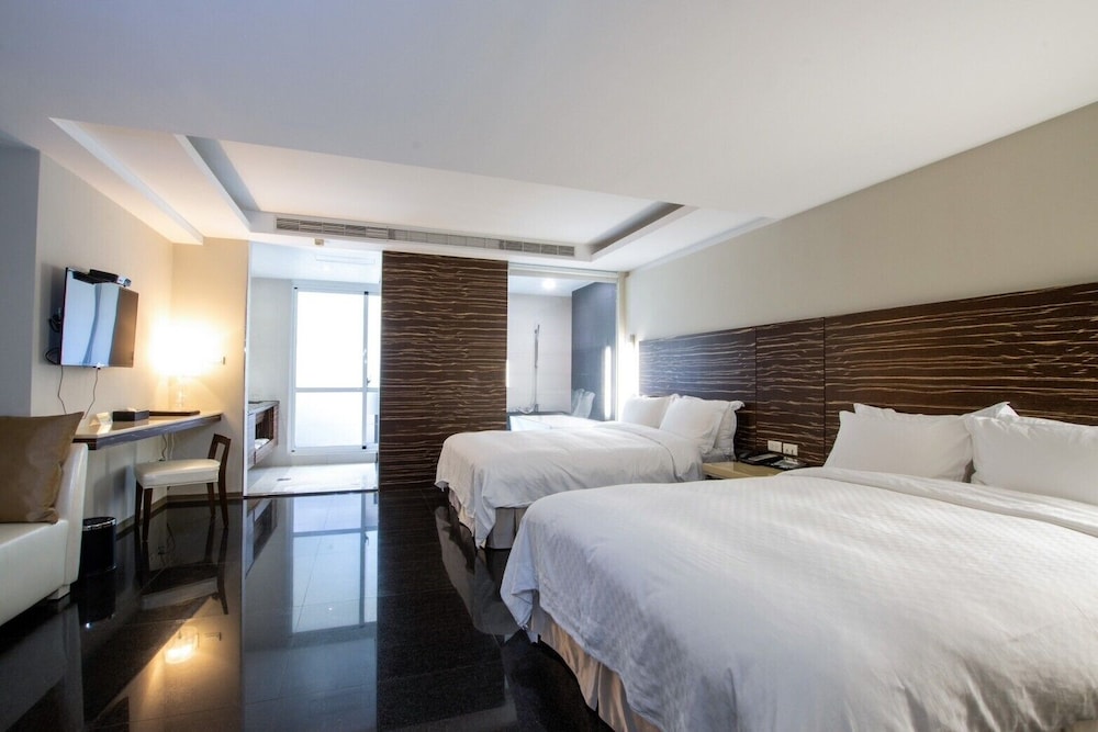 Kapok Hotel Resorts 10/46