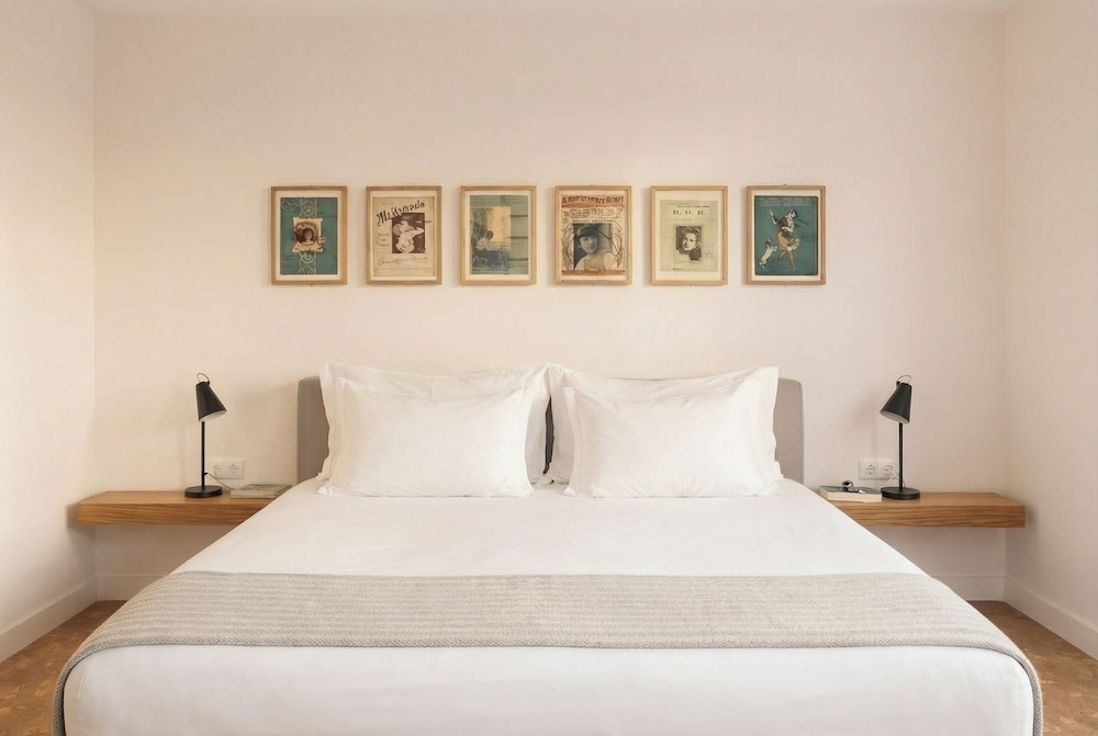 1 BEDROOM, DUPLEX