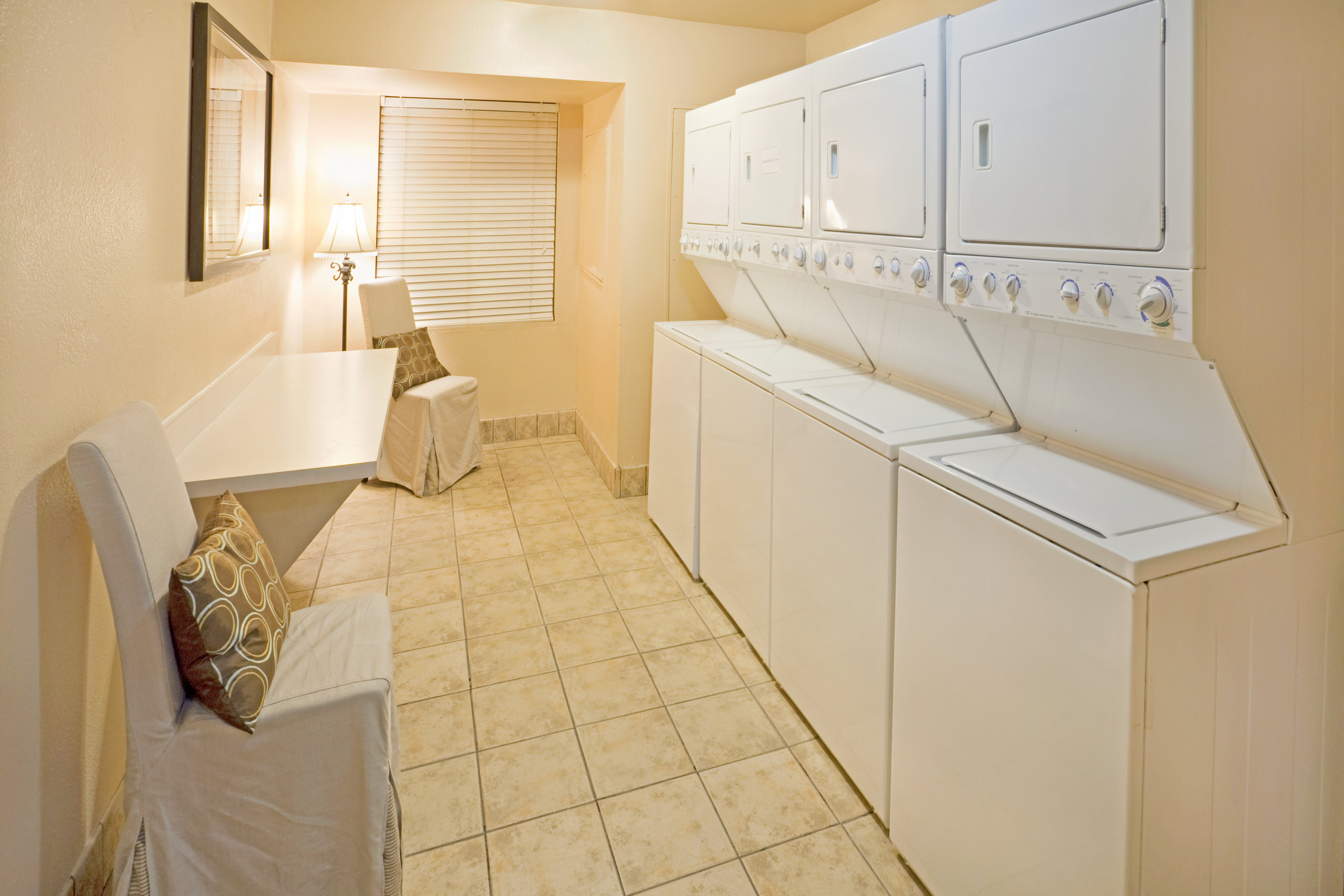 Staybridge Suites Dallas - Las Colinas 33/50