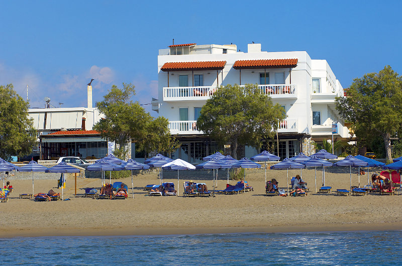 Pal Beach Hotel 39/50