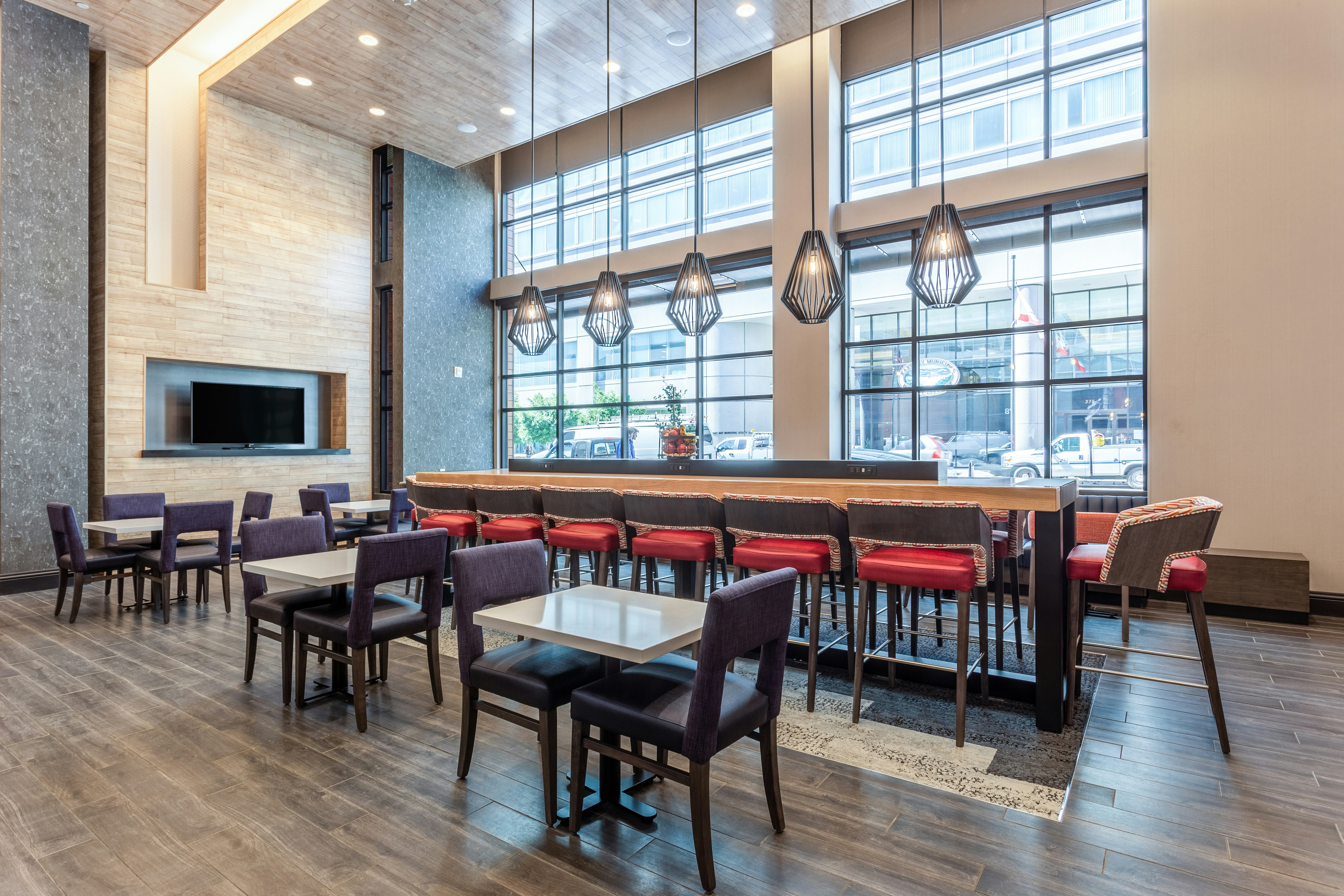 Hampton Inn Oakland Downtown City Center Ca 23/31