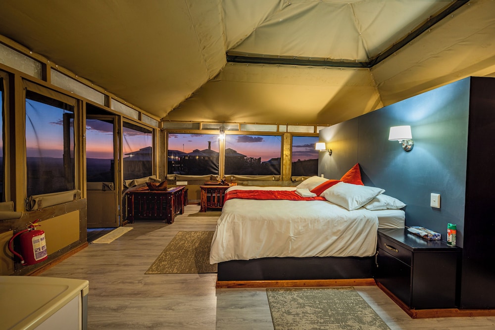 Moon Mountain Lodge 7/57