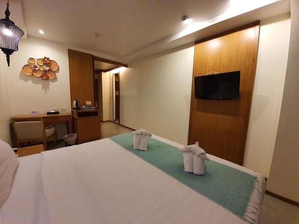The Signature Hotel @ Thapae 29/50