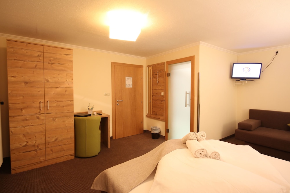 LANDHOTEL LAUDERSBACH 31/71