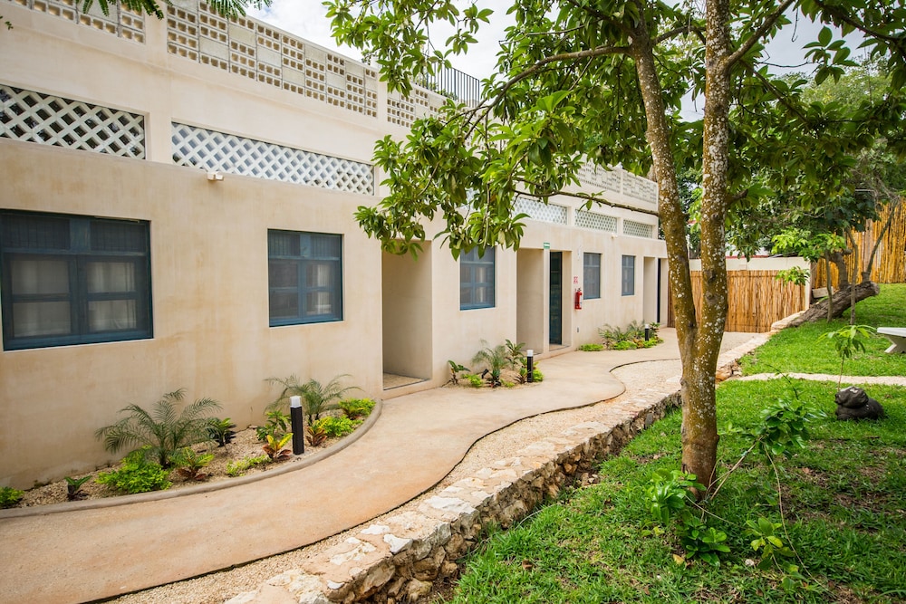 Hotel Waye 44/51