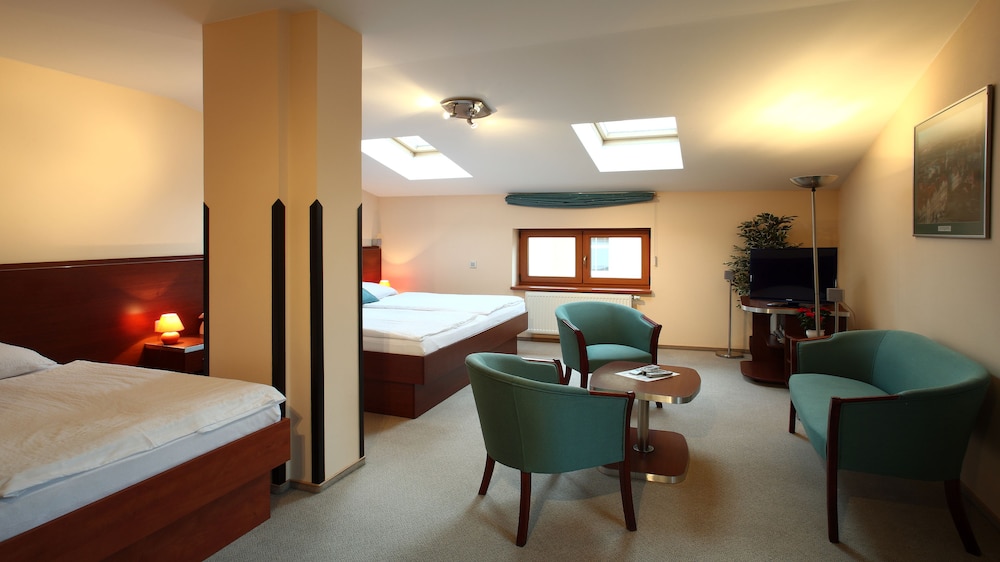 Hotel Palace 46/60