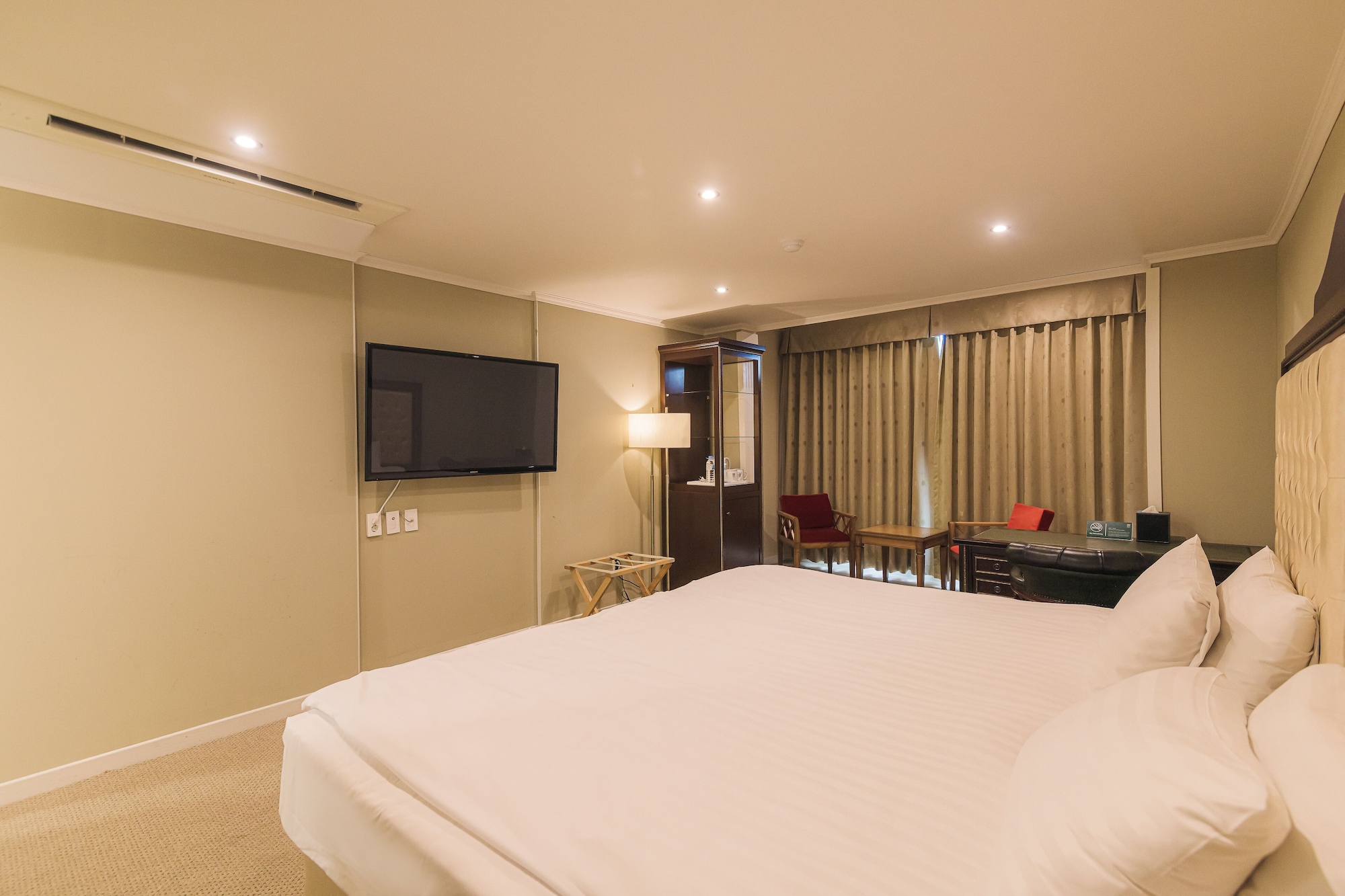 Hollywood, King Bed, Large