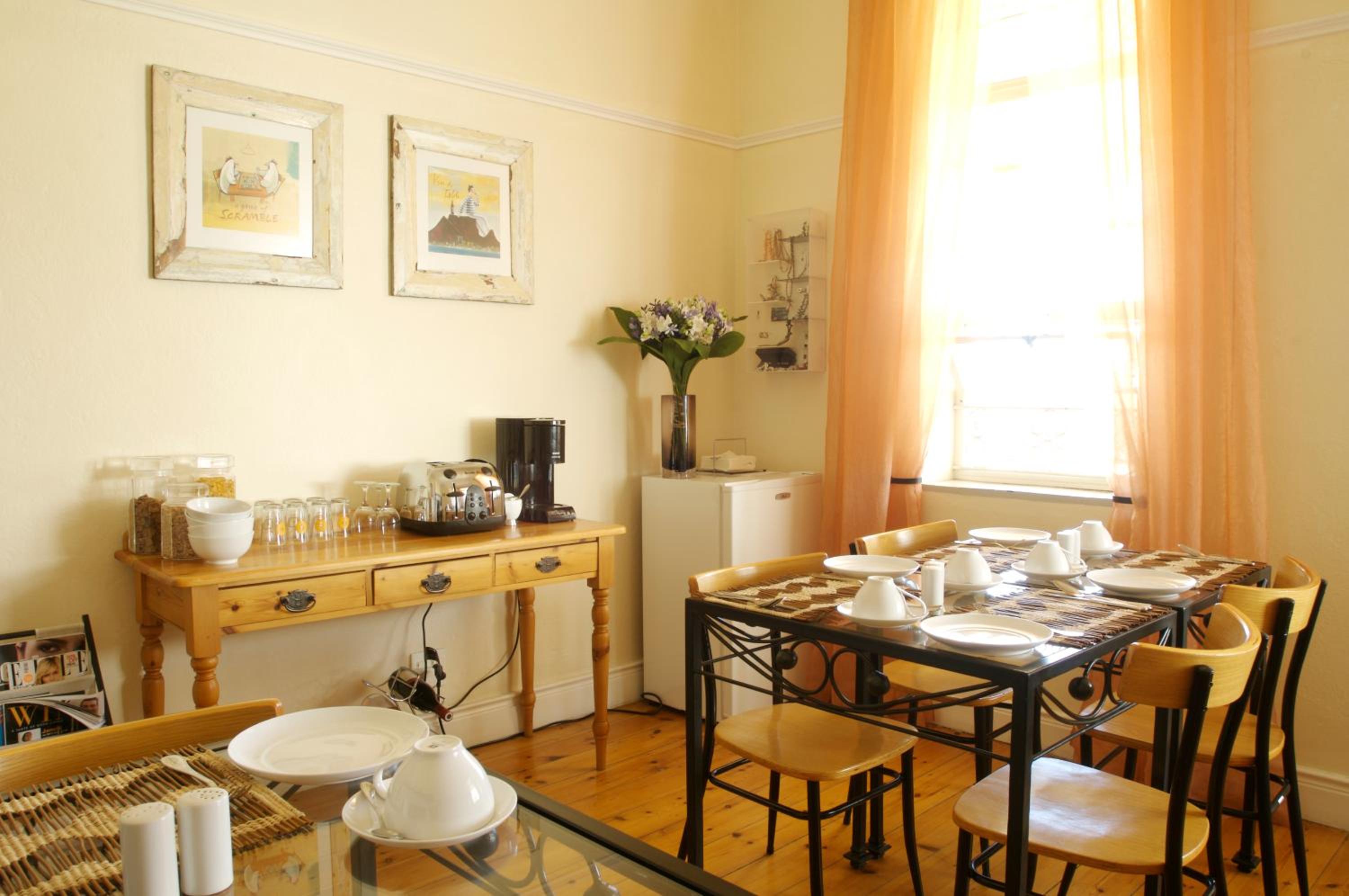 Cheviot Place Guest House 11/17