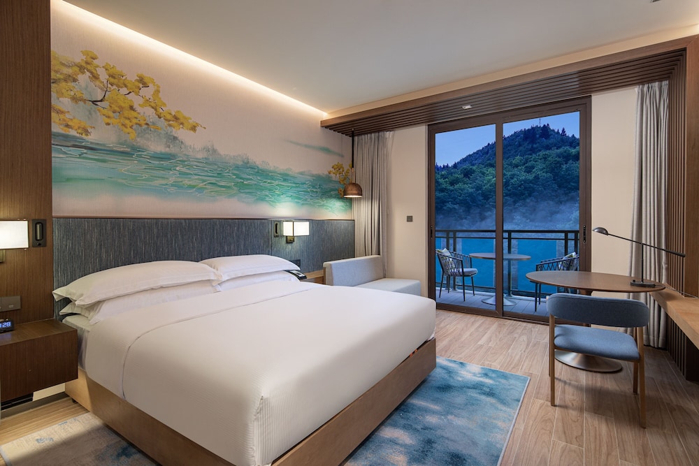 Hilton Garden Inn Jiuzhaigou China 24/51