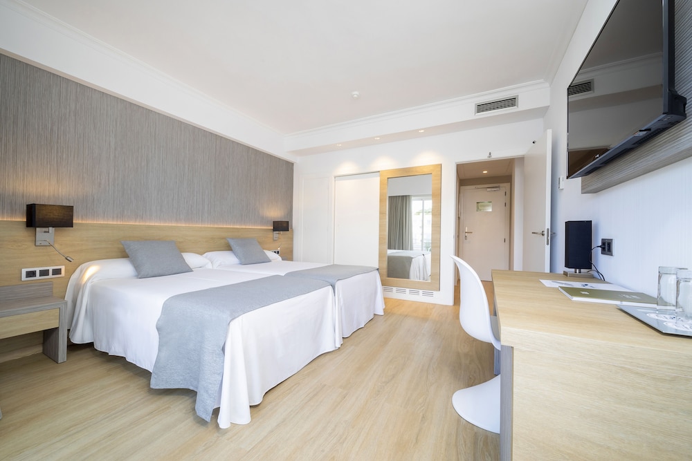 Simbad Hotel 26/72
