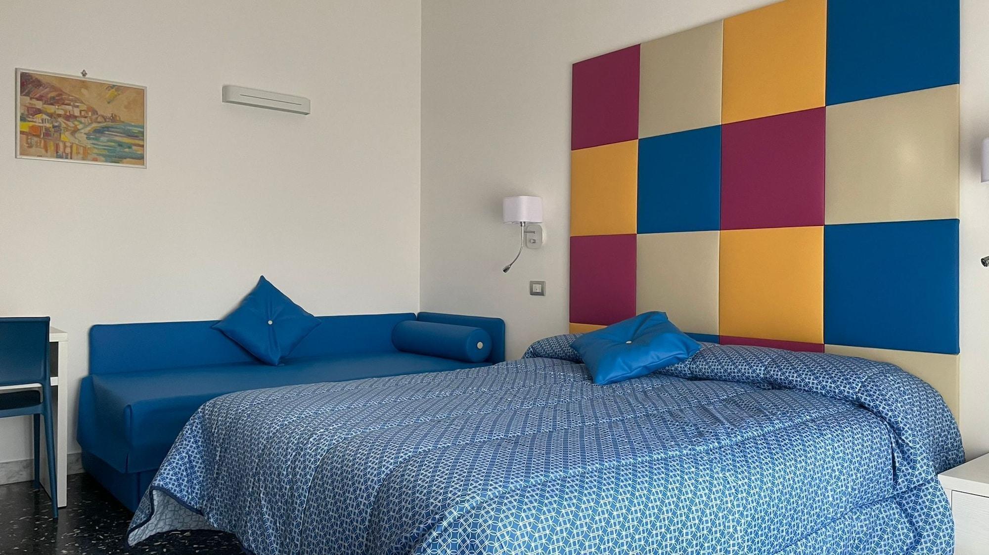 Basic, Double or Twin Bed
