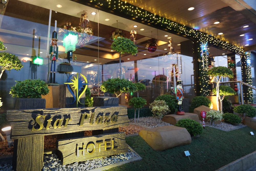 Star Plaza Hotel 11/54