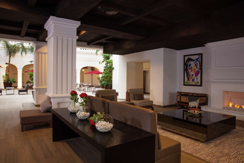 DoubleTree by Hilton Toluca 50/80