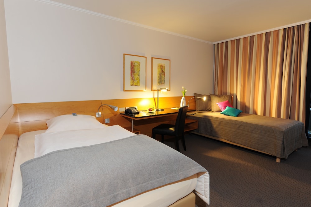 Lindner Hotel Dusseldorf Seestern, Part of Jdv by Hyatt 18/83