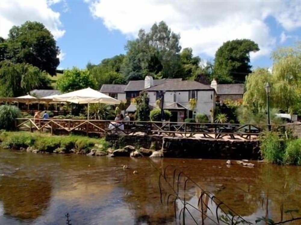 The Watermans Arms 20/25