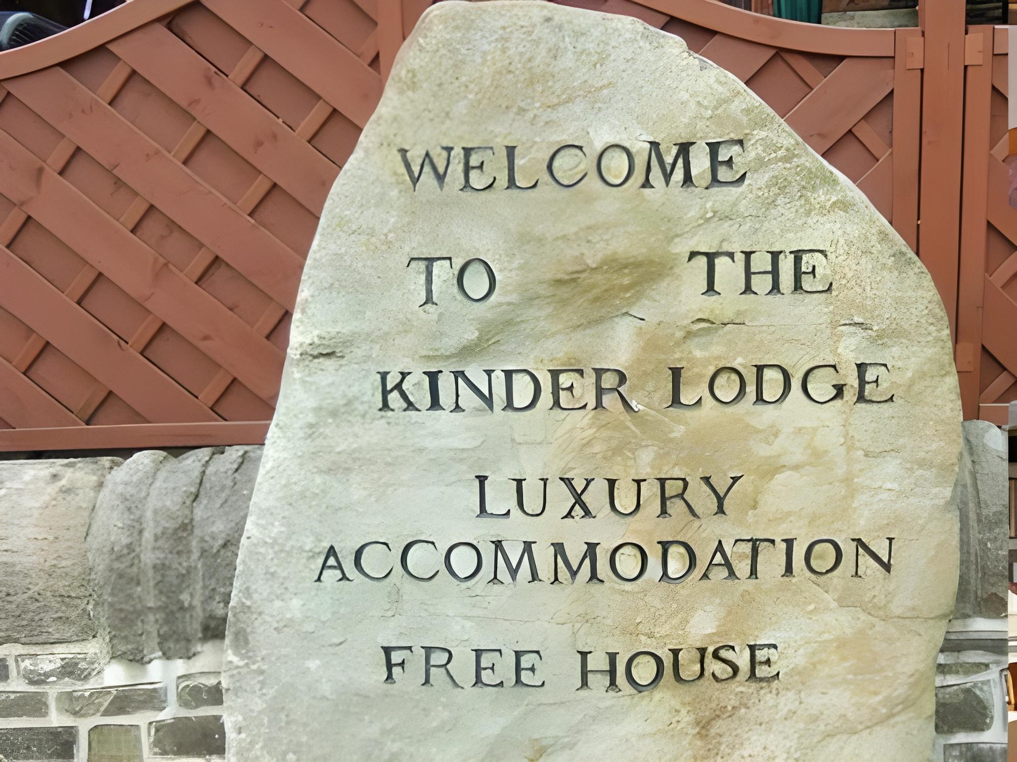The Kinder Lodge 9/16