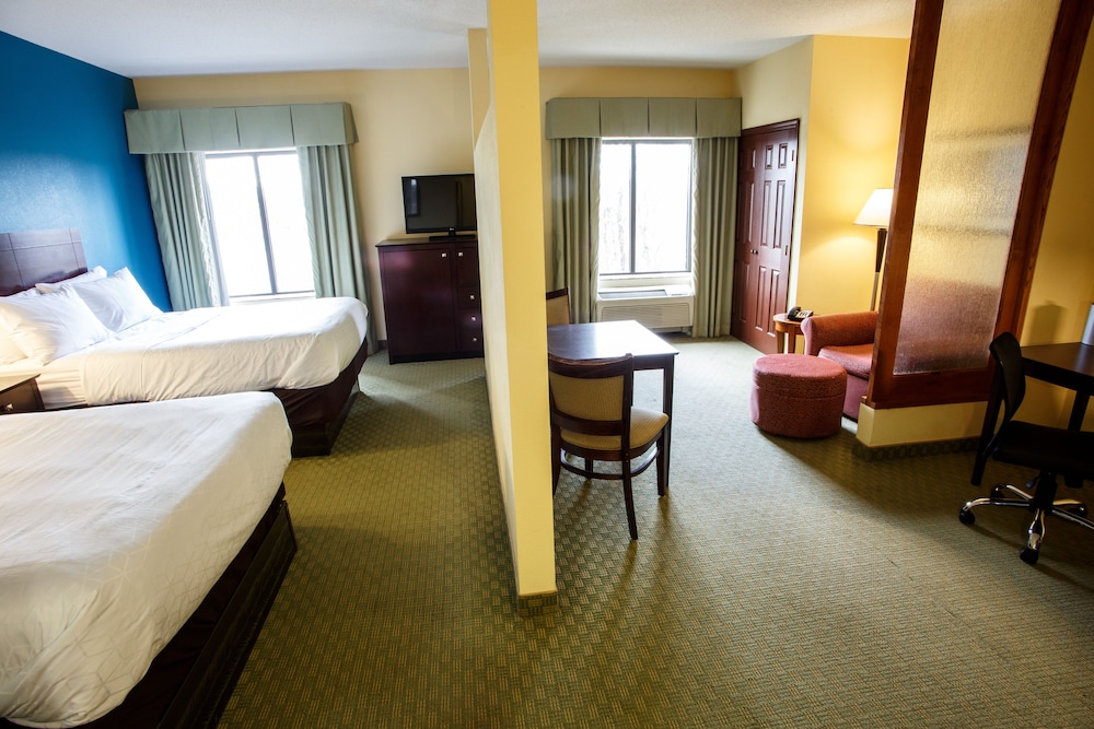 Holiday Inn Express & Suites Harrisburg W - Mechanicsburg 24/65