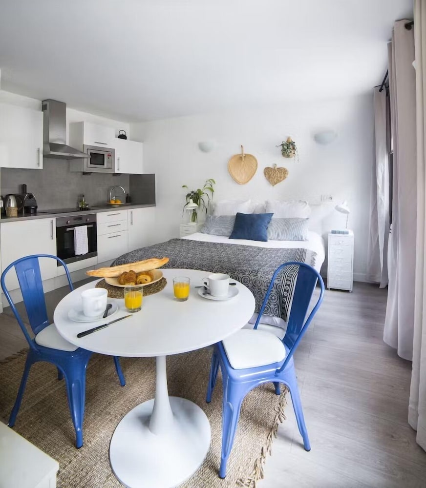 Le Logis Versaillais 20/26