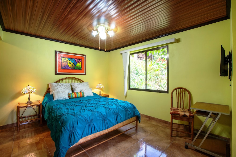 La Terraza Guest House 16/50