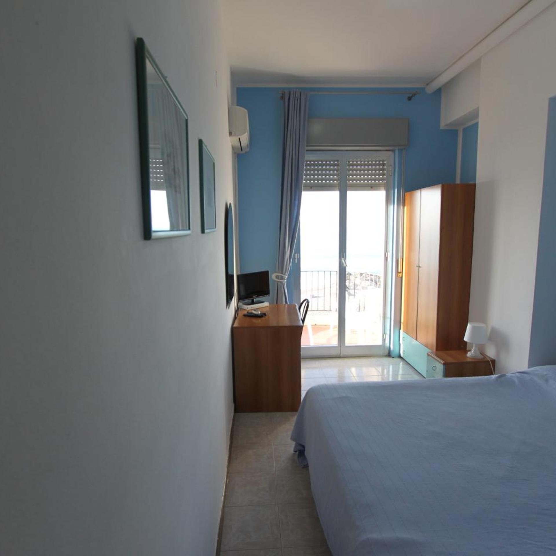 Room, Double Bed, Sea View, Balcony