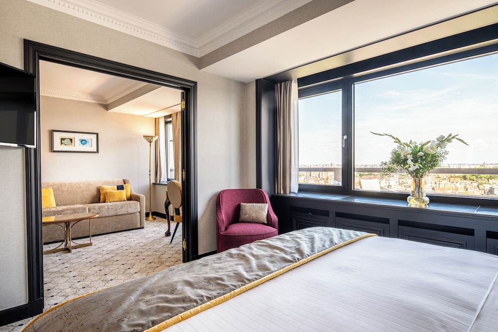 Warwick, Executive, Suite, King Bed