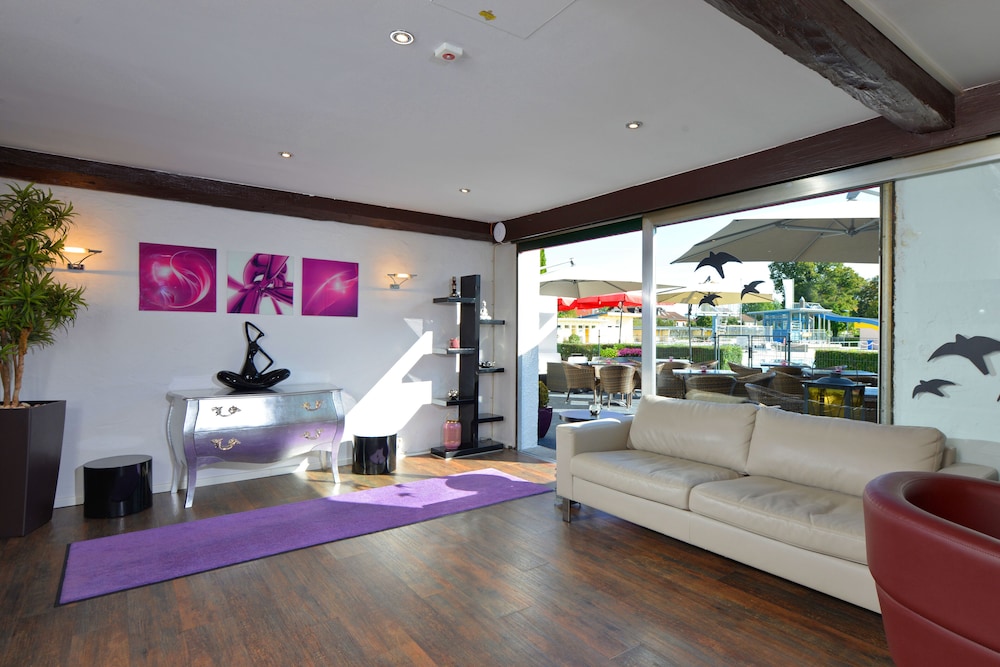 Arthotel Haar 36/60
