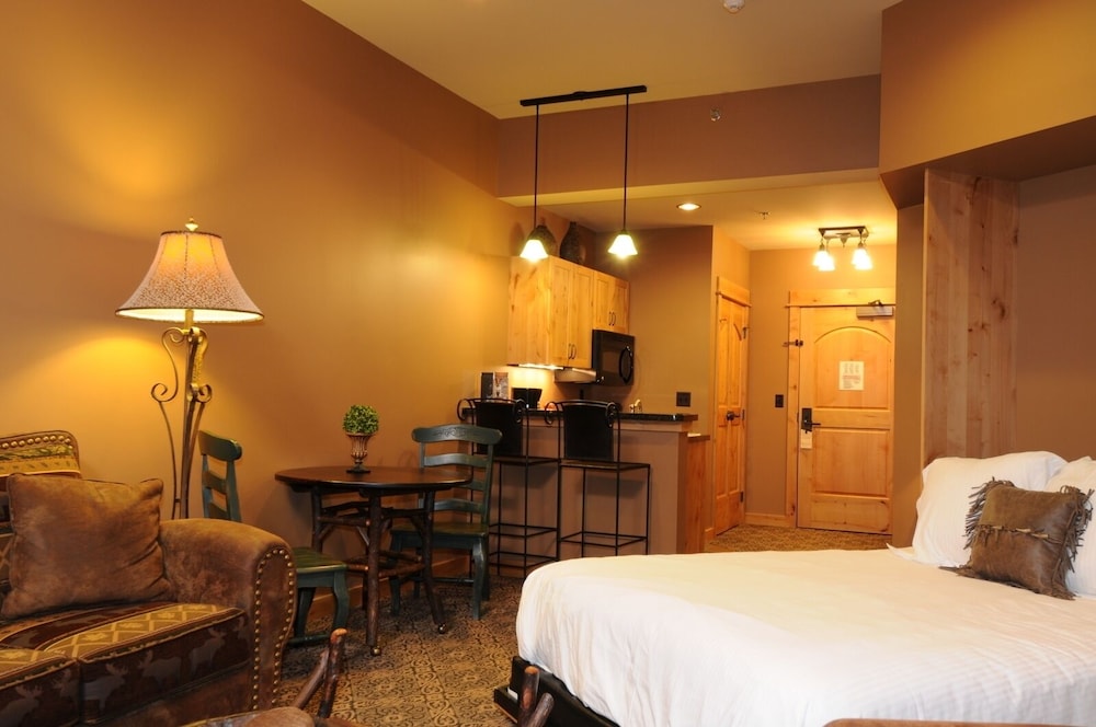 The Village Center At Big Sky Resort 26/70