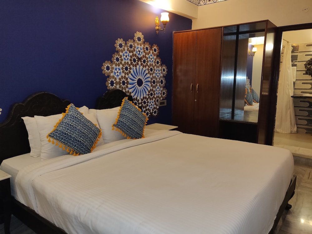 Laxmi Palace Heritage Boutique Hotel 29/65