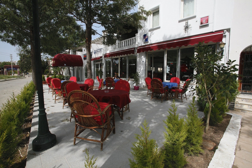 Serhan Hotel 30/35