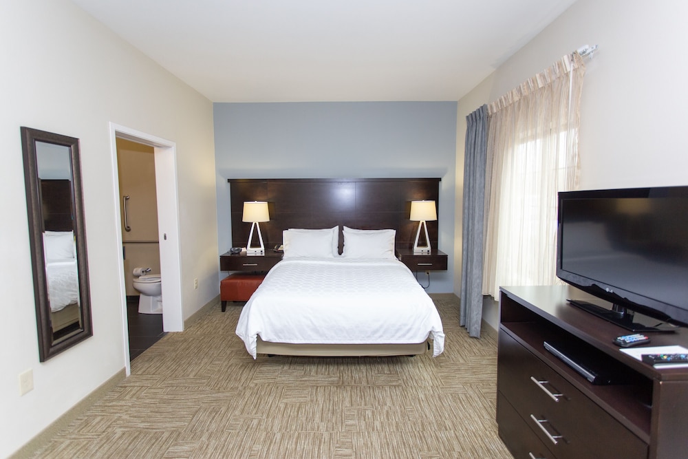 STAYBRIDGE SUITES BOWLING GREEN 13/68