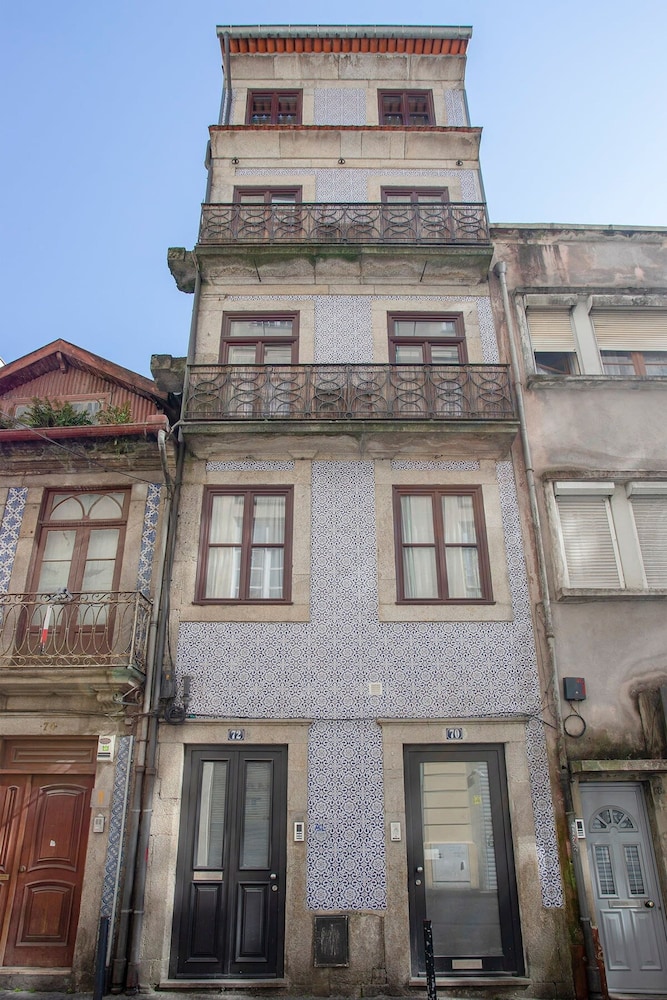 Liiiving In Porto - Historic Clérigos Studios 7/50