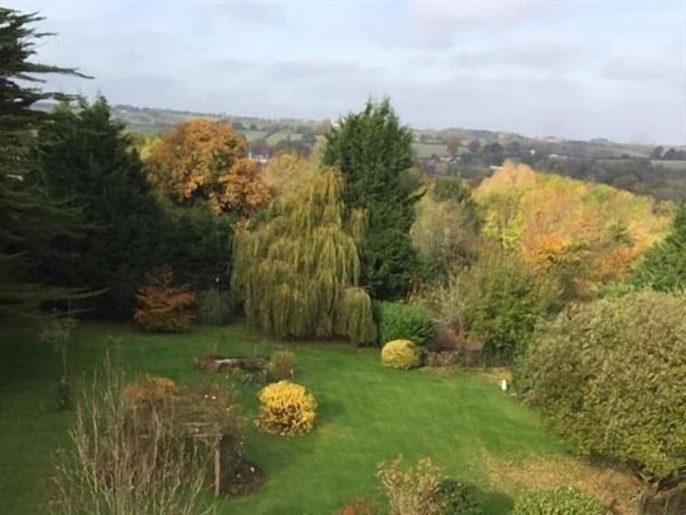 Woodleigh Coach House - Guest house 15/16