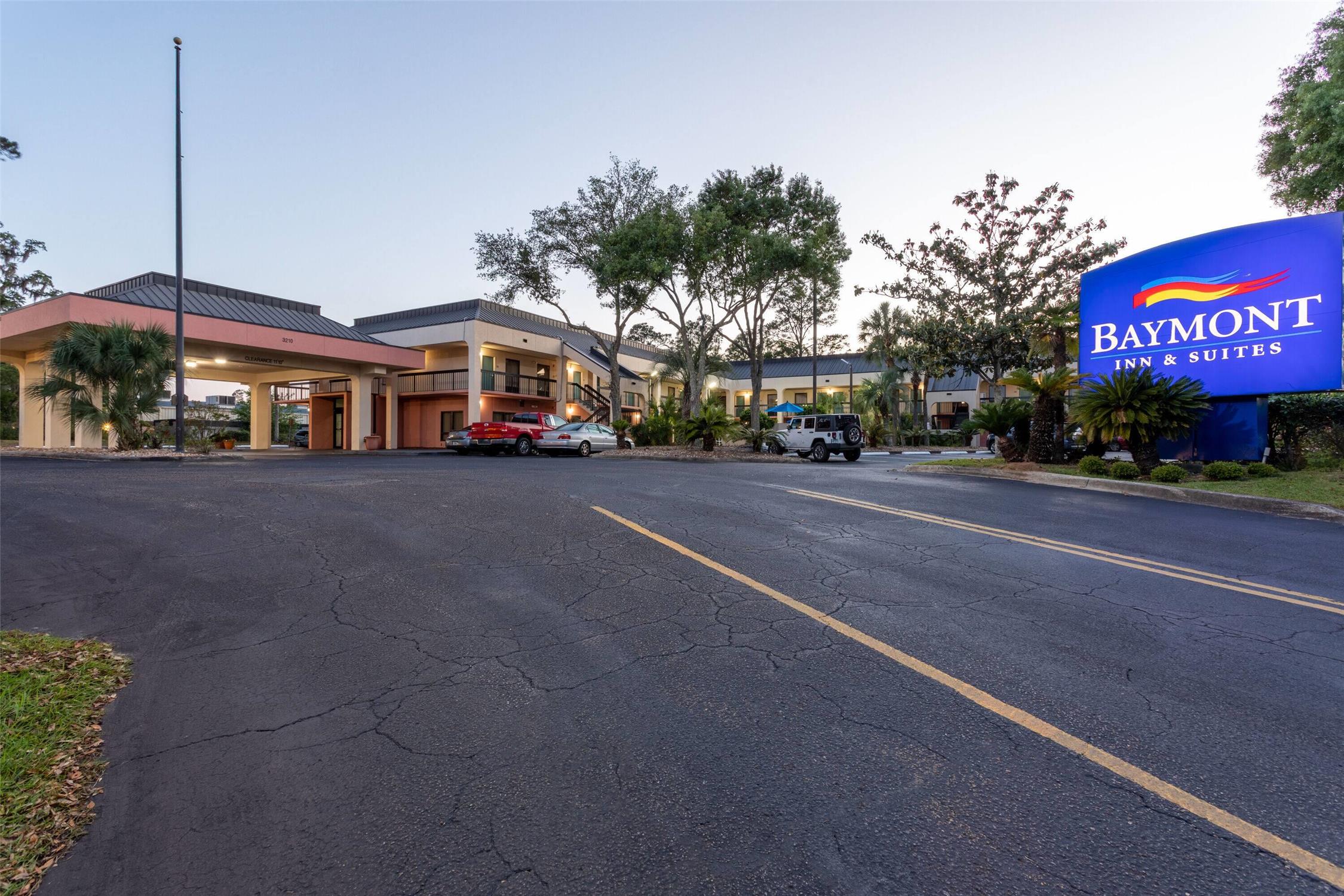 Baymont by Wyndham Tallahassee 41/50