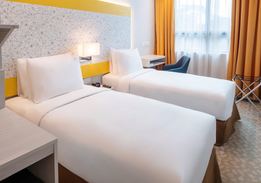 Holiday Inn Express & Suites Johor Bahru 21/62