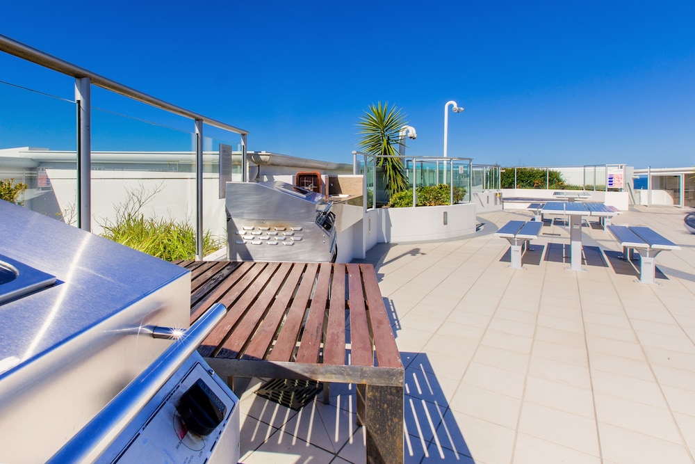 THE SEBEL MAROOCHYDORE 56/72