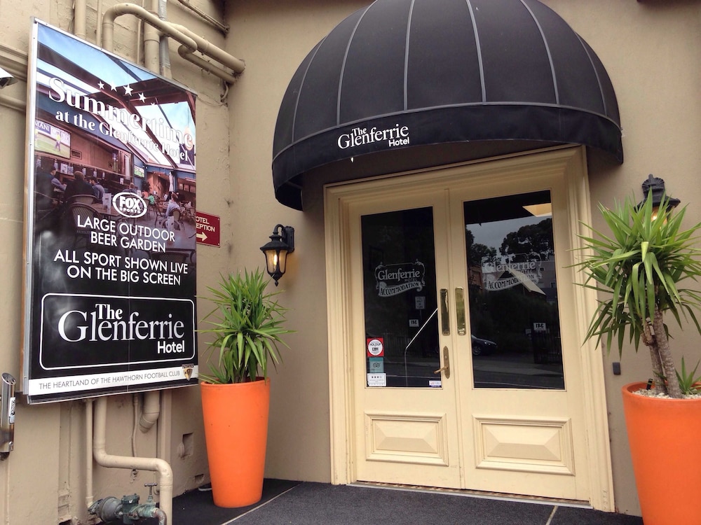 Glenferrie Hotel 4/61