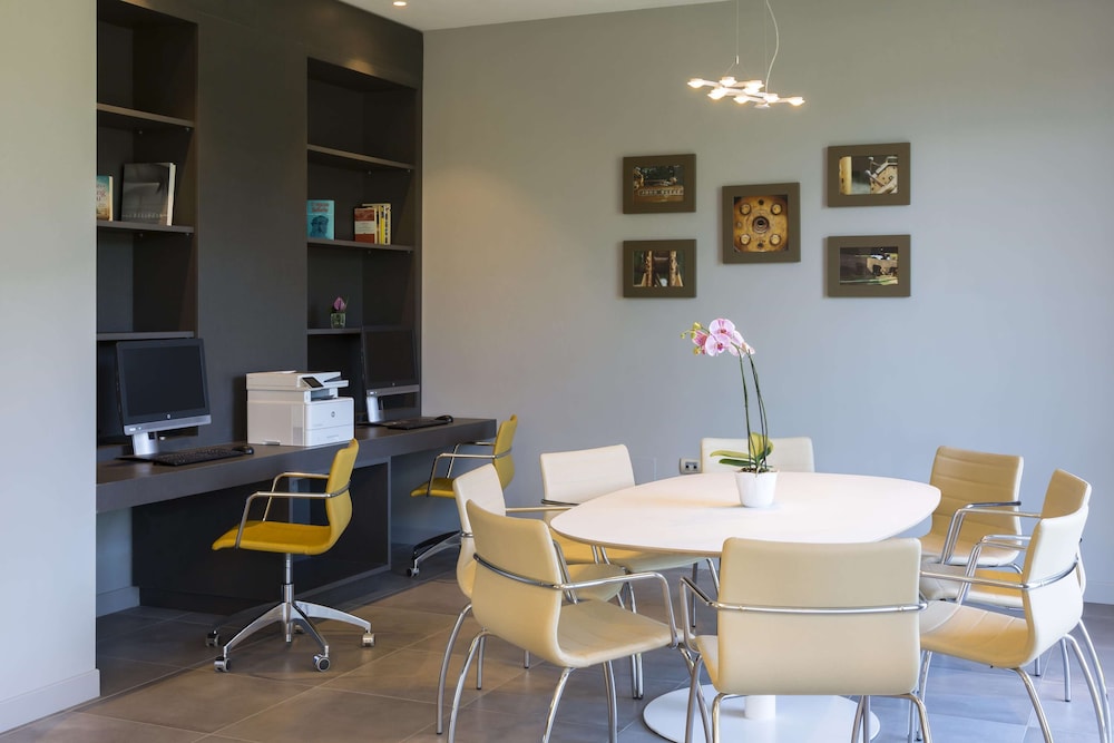 HAMPTON BY HILTON ROME EAST 44/51