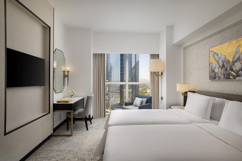 Dusit Thani Dubai 8/50