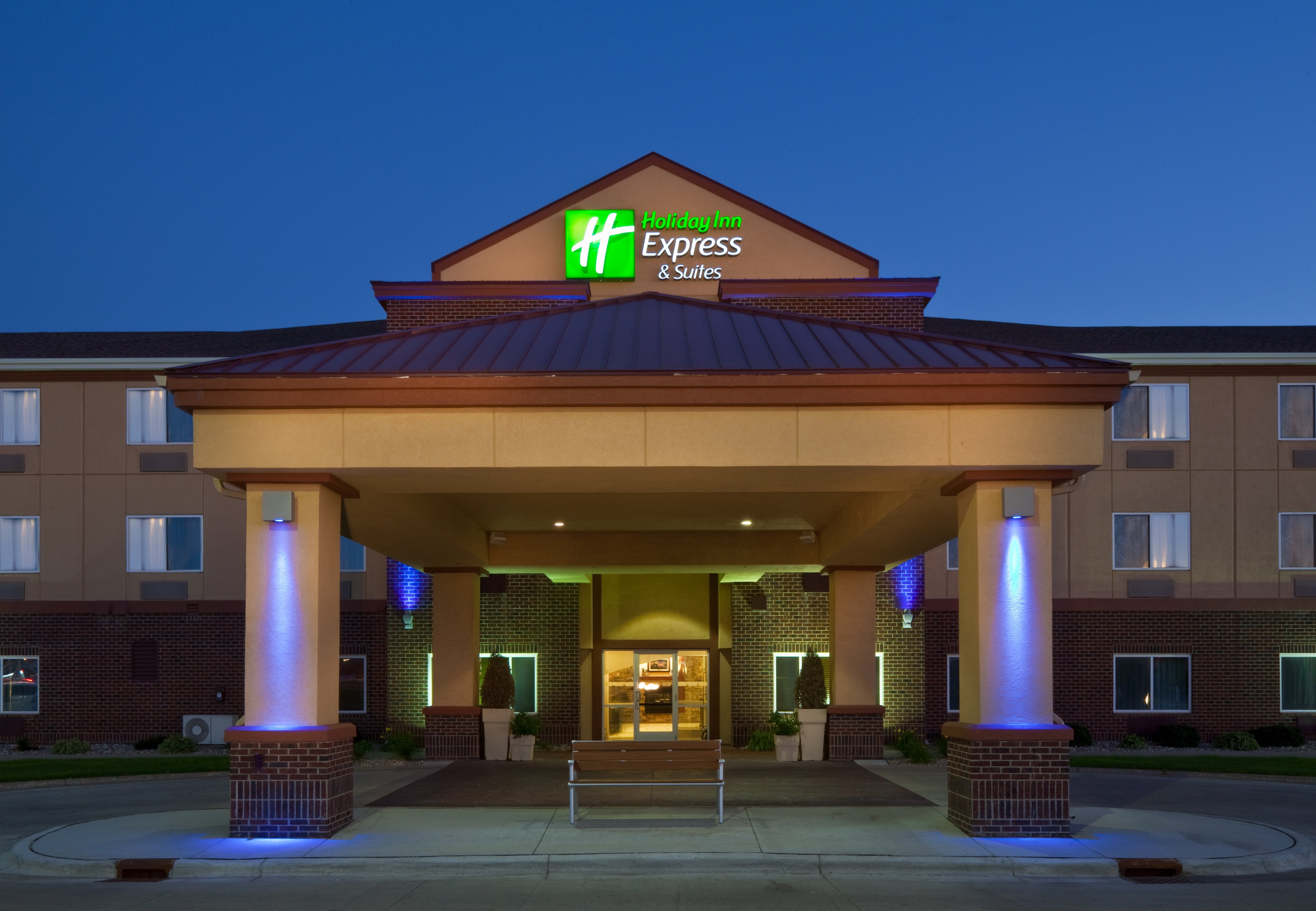 Holiday Inn Express Hotel Suites Aberdeen 2/61