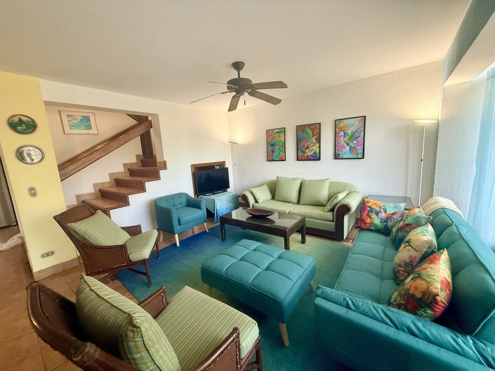 Bahia Pez Vela Resort 30/50